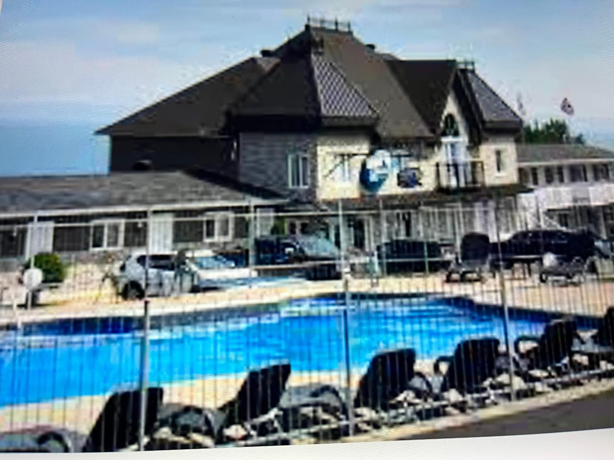 Motel Vue Belvedere Saint-Siméon Zewnętrze zdjęcie