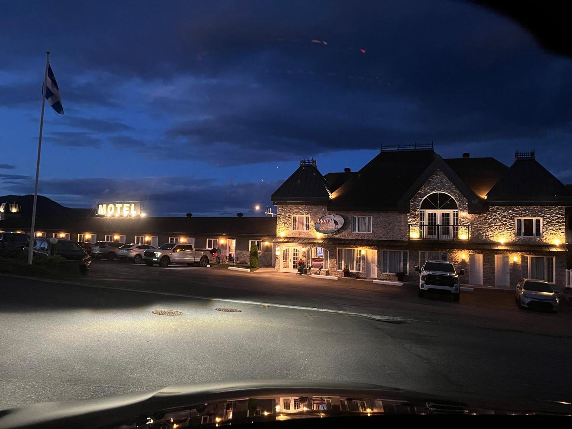 Motel Vue Belvedere Saint-Siméon Zewnętrze zdjęcie