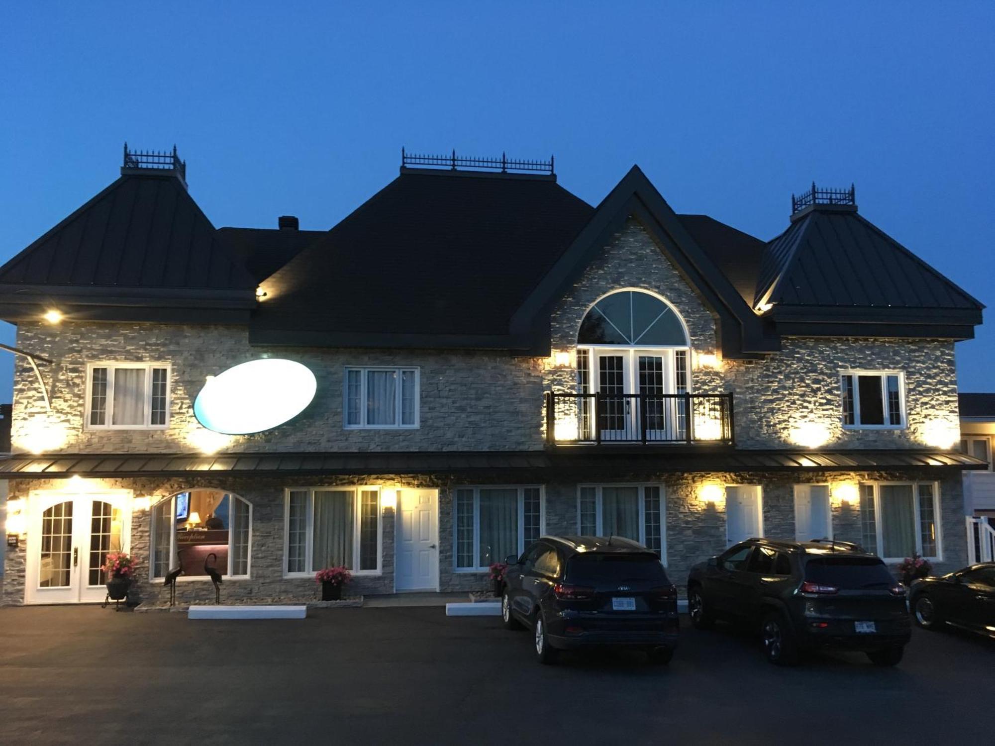 Motel Vue Belvedere Saint-Siméon Zewnętrze zdjęcie